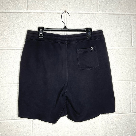 < Men’s Hollister Logo Sweat Shorts > - Picture 4 of 4